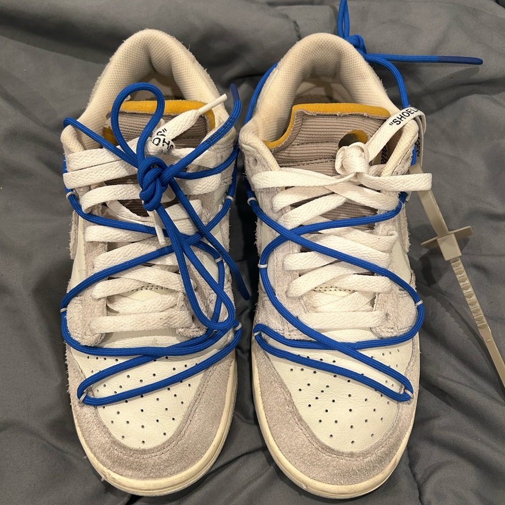 Nike Off-White Dunk Low Sneakers - White and Blue